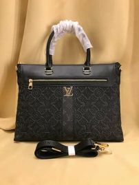 Picture of LV Mens Bags _SKUfw105059112fw